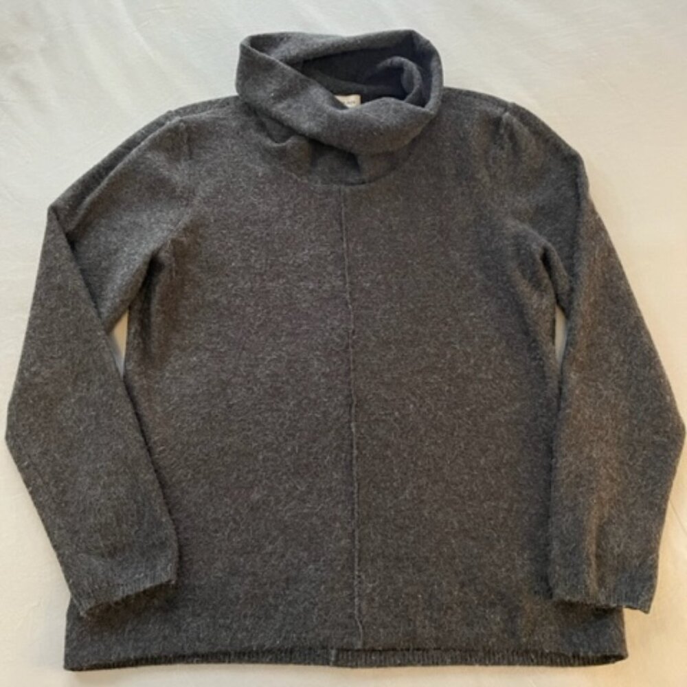 😎Last Call!… Calvin Klein Jeans Gray Cowl Neck Sweater Size Large